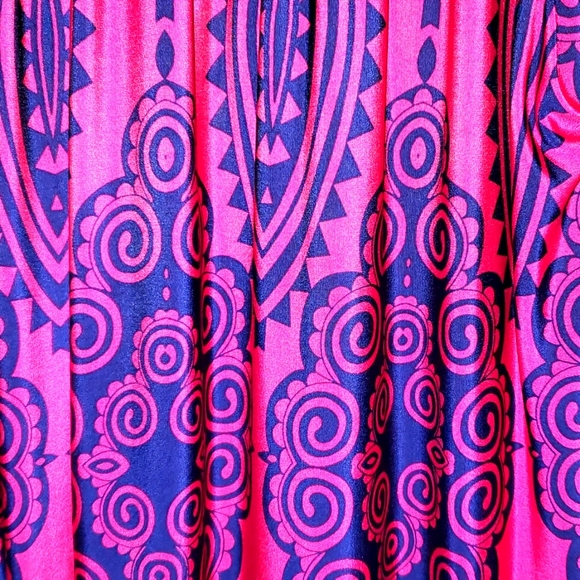 Tunic - Picture 3 of 3